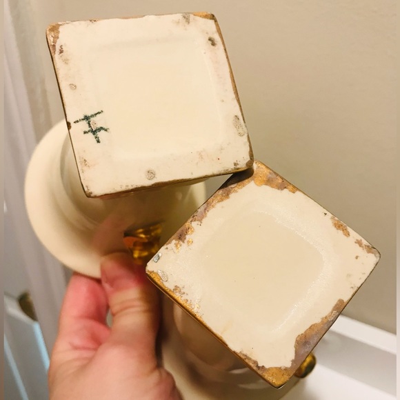 BUNDLE: Small Angel 👼 candle holder & 2 urn 🕯 - Picture 6 of 12